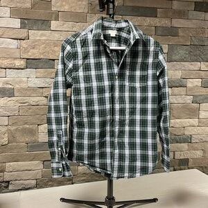 Crewcuts Boys button down
Size 12 
Excellent condition